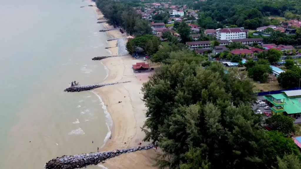 Pantai Puteri Melaka: Pesona Pantai yang Menakjubkan