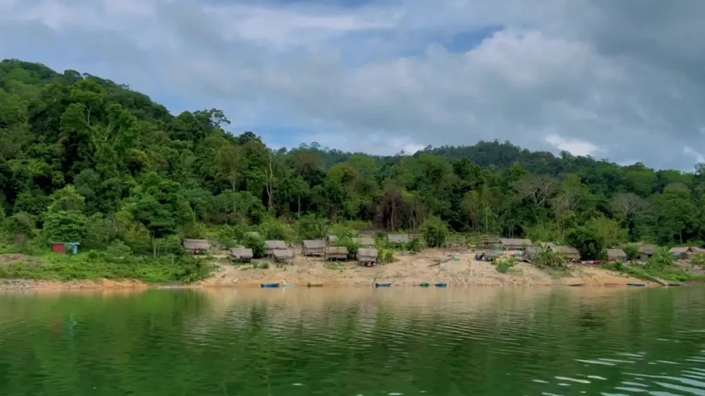 Royal Belum Resort: Tempat Peristirahatan di Pelukan Alam Semula Jadi