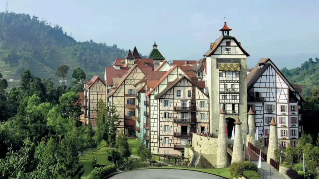 Colmar Tropicale Berjaya Hills: Pengalaman Perancis di Tengah-Tengah Malaysia, Reka Bentuk Eropah, Makanan Berkelas, dan Pemandangan Indah Bukit Tinggi!