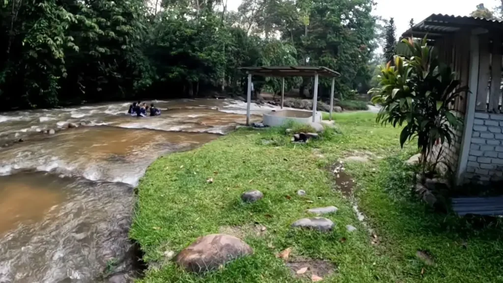 Tempat Menarik di Kajang: Sungai Pangsun, Destinasi Mandi-Manda yang Damai
